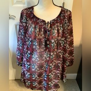 Red and black floral 3/4 sleeve blouse